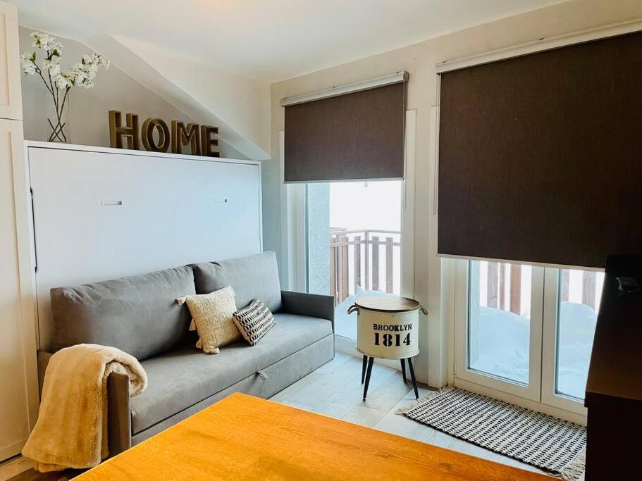 Estudio Pas De La Casa Pie De Pista-Vistas-Wiffi-Netfli Hut 7353 Ngoại thất bức ảnh