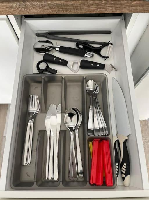 Estudio Pas De La Casa Pie De Pista-Vistas-Wiffi-Netfli Hut 7353 Ngoại thất bức ảnh