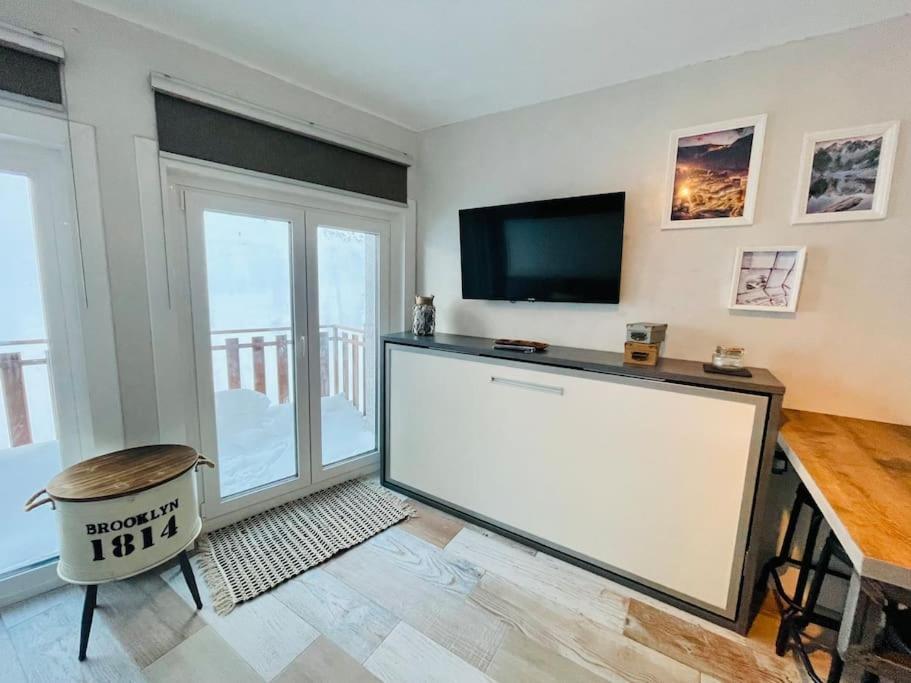 Estudio Pas De La Casa Pie De Pista-Vistas-Wiffi-Netfli Hut 7353 Ngoại thất bức ảnh