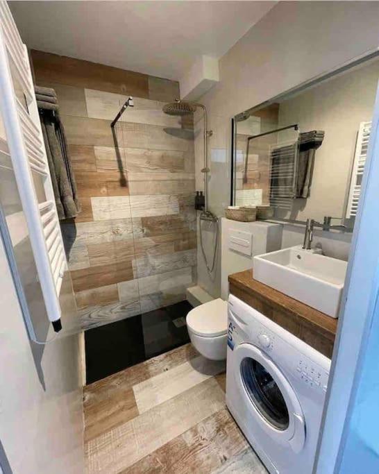 Estudio Pas De La Casa Pie De Pista-Vistas-Wiffi-Netfli Hut 7353 Ngoại thất bức ảnh